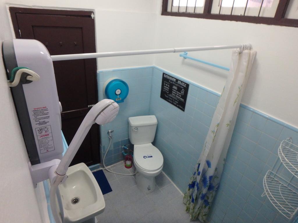 The Blue14 House Chiang Mai Apartment Luaran gambar